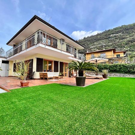 Casa Nicosandi Малчезине Екстериор снимка